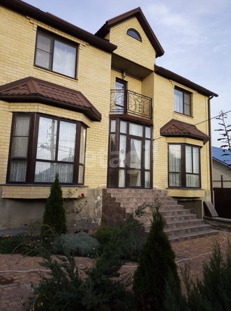 
  Продается дом, 287 м², Михайловск
. Фото 1.
