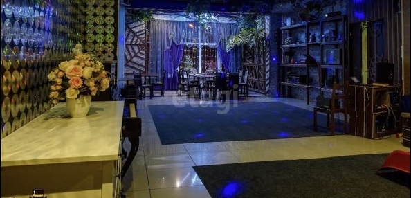 
  Сдается универсальное помещение, 300 м², Л.Толстого ул, д. 53
. Фото 12.
