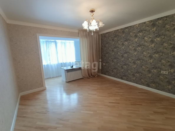 
  Продается 2-комн. квартира, 66 м², Л.Толстого ул, д. 25
. Фото 6.