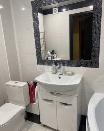 
  Продается 3-комн. квартира, 80 м², М.Морозова ул, д. 105
. Фото 13.