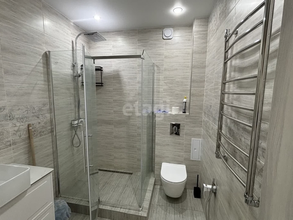 
  Продается 4-комн. квартира, 184 м², 45 Параллель ул, д. 2
. Фото 12.