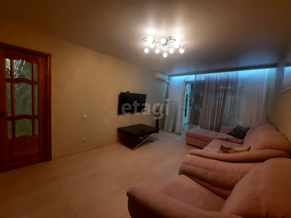 
  Продается 3-комн. квартира, 70 м², М.Морозова ул, д. 106
. Фото 3.