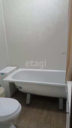 
  Продается 2-комн. квартира, 51 м², Орджоникидзе ул, д. 135/2
. Фото 8.