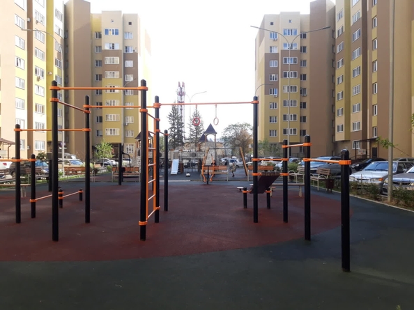 
  Продается 2-комн. квартира, 63 м², Чапаева ул, д. 4а/1
. Фото 6.