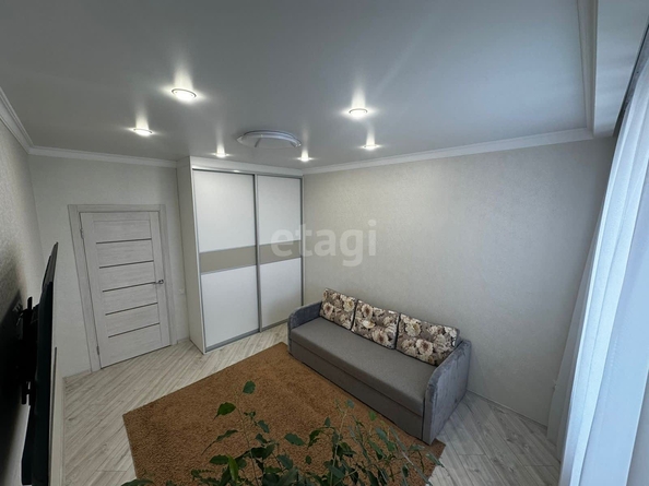 
  Продается 2-комн. квартира, 57 м², Гоголя ул, д. 38/1
. Фото 3.