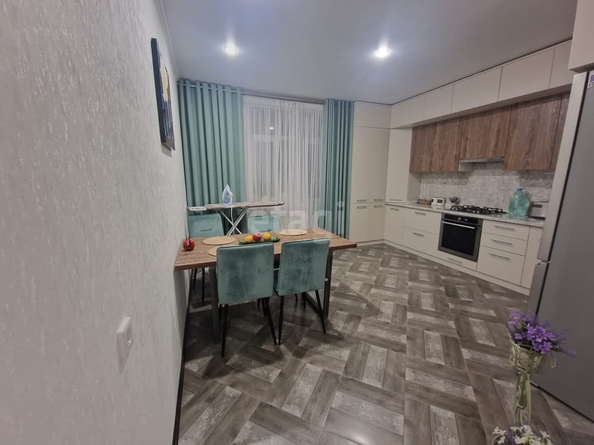 
  Продается 2-комн. квартира, 73 м², Тухачевского ул, д. 27/4
. Фото 2.