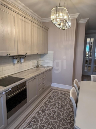 
  Продается 2-комн. квартира, 65.9 м², Спартака ул, д. 2
. Фото 2.