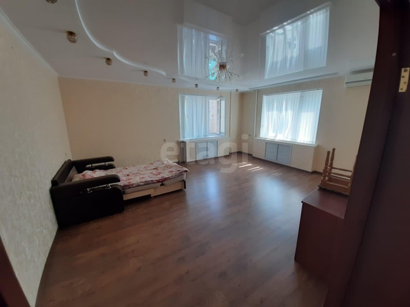 
  Продается 1-комн. квартира, 52 м², 45 Параллель ул, д. 22/8
. Фото 3.