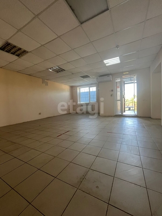 
  Продается универсальное помещение, 82.7 м², Юности пер, д. 1
. Фото 11.