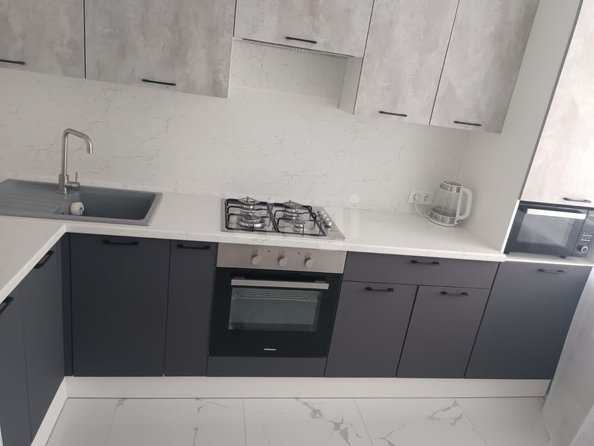 
  Сдается 1-комн. квартира, 40 м², 45 Параллель ул, д. 83
. Фото 6.