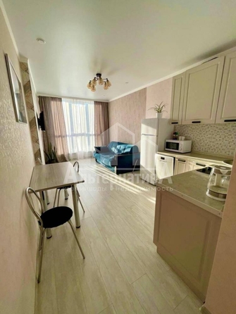 
  Продается 1-комн. квартира, 42.87 м², Окопная ул
. Фото 3.