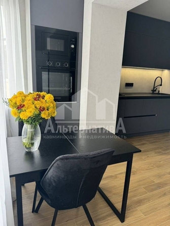 
  Продается 1-комн. квартира, 40 м², Оранжерейная ул
. Фото 1.