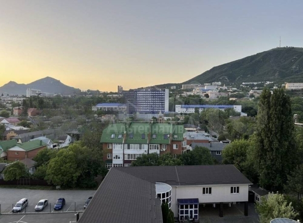 
  Продается 2-комн. квартира, 76 м², Бунимовича ул
. Фото 2.