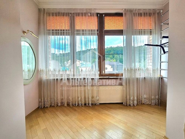 
  Продается 3-комн. квартира, 166.6 м², Территориальная ул
. Фото 16.