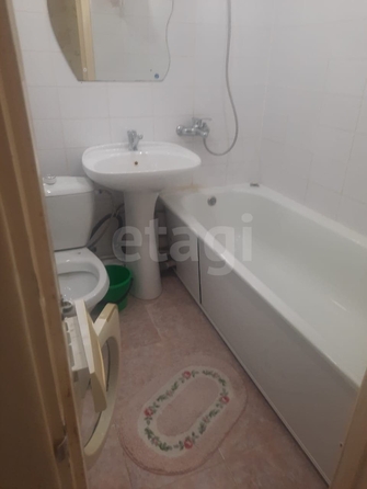 
  Сдается 1-комн. квартира, 40 м², Гризодубовой ул, д. 27
. Фото 8.
