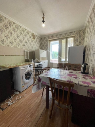 
  Сдается 1-комн. квартира, 45 м², Андрея Губина ул
. Фото 4.