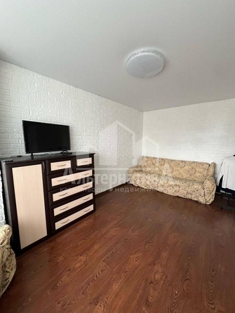 
  Продается 1-комн. квартира, 30 м², Юлиуса Фучика ул
. Фото 3.