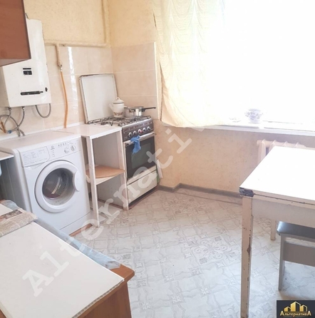 
  Сдается 2-комн. квартира, 30 м², Островского ул
. Фото 1.