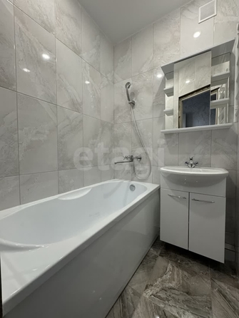 
  Продается 1-комн. квартира, 30 м², К.Хетагурова ул, д. 1
. Фото 15.