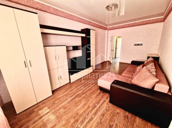 
  Сдается 1-комн. квартира, 42 м², Никольская ул
. Фото 13.