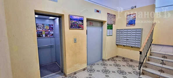 
  Продается 3-комн. квартира, 79.7 м², Пирогова ул, д. 72
. Фото 36.