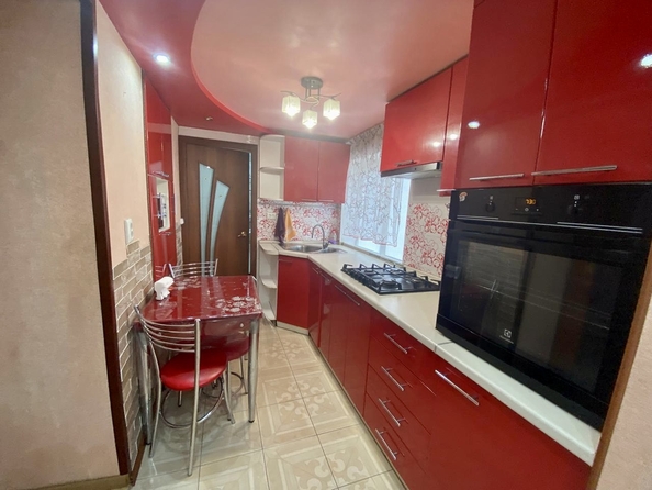 
  Продается 2-комн. квартира, 50 м², Университетская ул, д. 11
. Фото 13.