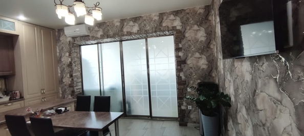 
  Продается дом, 155 м², Михайловск
. Фото 2.