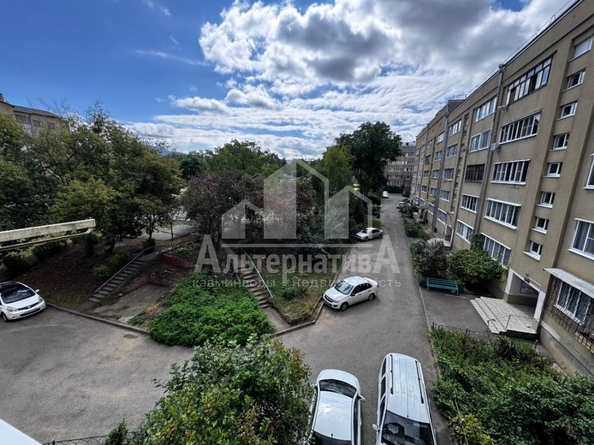 
  Продается 1-комн. квартира, 42 м², Водопойная ул
. Фото 21.