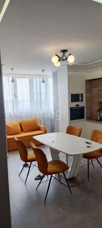 
  Продается 2-комн. квартира, 70 м², Пирогова ул, д. 5а к1
. Фото 2.
