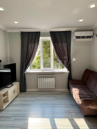 
  Продается 1-комн. квартира, 36.4 м², Пирогова ул, д. 5а к1
. Фото 3.