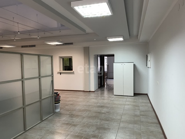 
  Продается универсальное помещение, 334.1 м², Ленина ул, д. 221
. Фото 2.