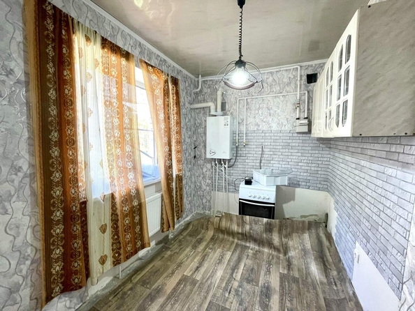 
  Продается 1-комнатный апартамент, 39 м², Октябрьская ул, д. 233/10
. Фото 1.