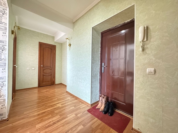 
  Сдается 1-комн. квартира, 43 м², Шмидта ул, д. 72
. Фото 4.