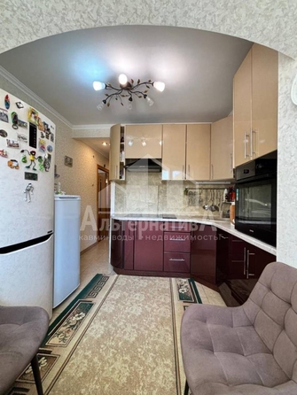 
  Продается 2-комн. квартира, 60 м², Азербайджанская ул
. Фото 2.