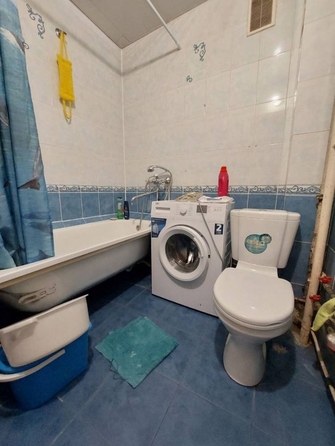 
  Продается 1-комн. квартира, 35.6 м², Азербайджанская ул
. Фото 10.