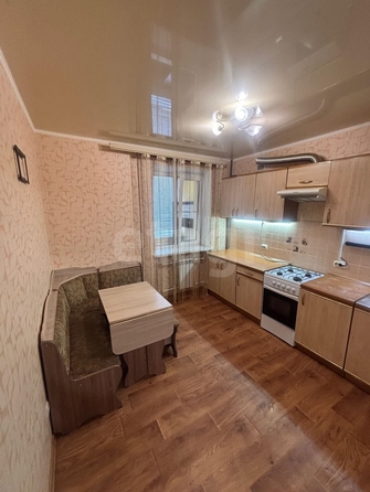 
  Продается 1-комн. квартира, 45 м², Пирогова ул, д. 94
. Фото 1.