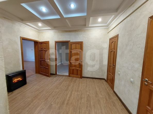 
  Продается дом, 300 м², Михайловск
. Фото 4.