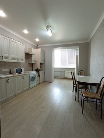 
  Сдается 2-комн. квартира, 75 м², Оранжерейная ул, д. 17
. Фото 2.