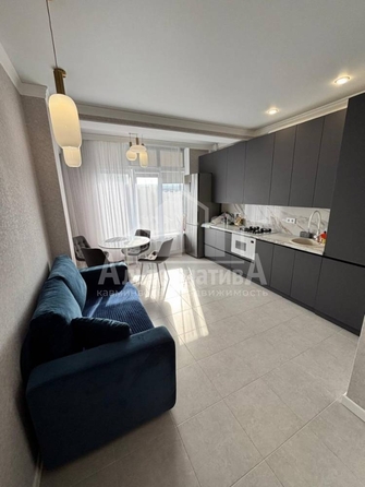 
  Продается 1-комн. квартира, 43.7 м², Замковая ул
. Фото 3.