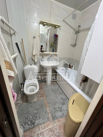 
  Продается 1-комн. квартира, 36.7 м², Андрея Губина ул
. Фото 9.