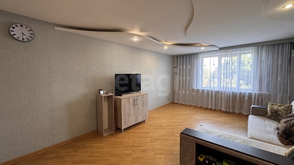 
  Продается 2-комн. квартира, 76.8 м², Макарова пер, д. 12/1
. Фото 2.