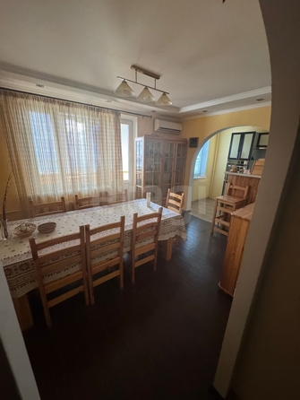 
  Продается 2-комн. квартира, 75 м², Тухачевского ул, д. 15/1
. Фото 8.