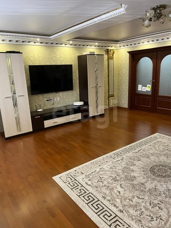 
  Продается 3-комн. квартира, 120 м², Серова ул, д. 486/3
. Фото 4.