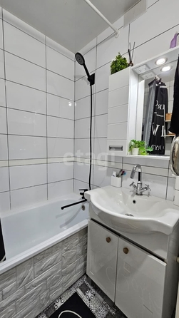 
  Продается 3-комн. квартира, 68.8 м², Юности пр-кт, д. 15
. Фото 18.