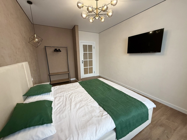 
  Продается 2-комн. квартира, 65 м², Бунимовича ул, д. 1
. Фото 8.