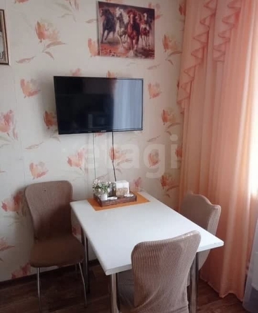 
  Продается 2-комн. квартира, 53.3 м², Пирогова ул, д. 22/2
. Фото 10.
