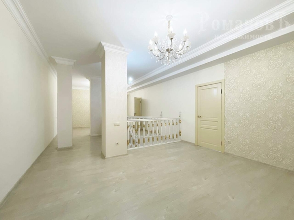 
  Продается 3-комн. квартира, 175 м², Лермонтова ул, д. 240
. Фото 12.