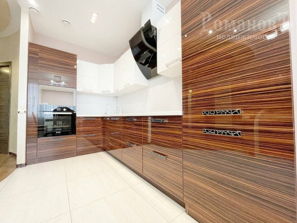 
  Сдается 3-комн. квартира, 107.8 м², Пржевальского ул, д. 12
. Фото 10.