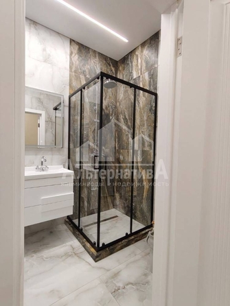 
  Продается 1-комн. квартира, 36 м², Катыхина ул
. Фото 1.