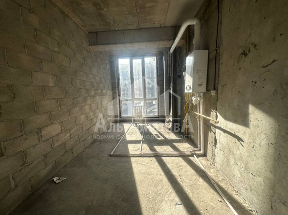 
  Продается 1-комн. квартира, 46 м², Шмидта ул
. Фото 8.